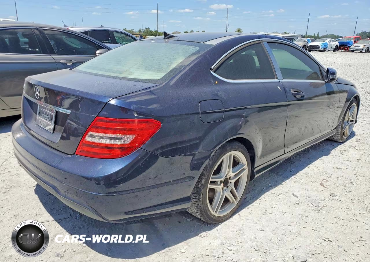 2012 Mercedes-Benz C 250 VIN:WDDGJ4HB3CF746345 - 3