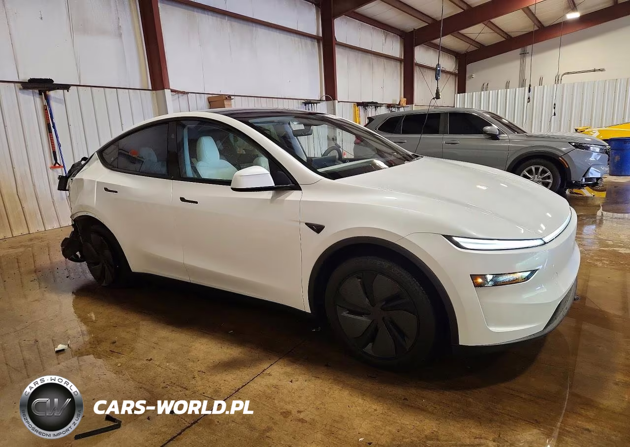2026 Tesla Model Y VIN:7SAYGDEE5TA581978 - 4