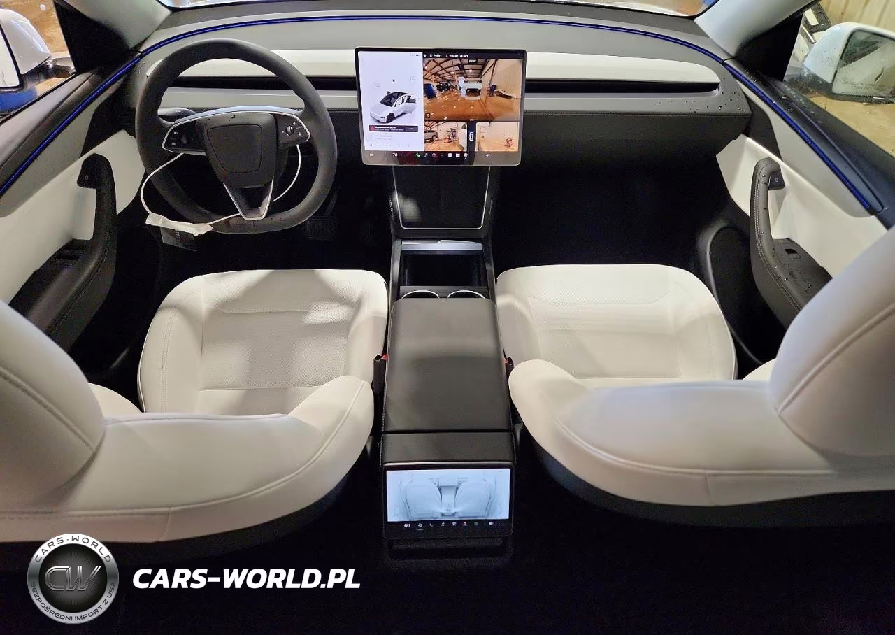 2026 Tesla Model Y VIN:7SAYGDEE5TA581978 - 8