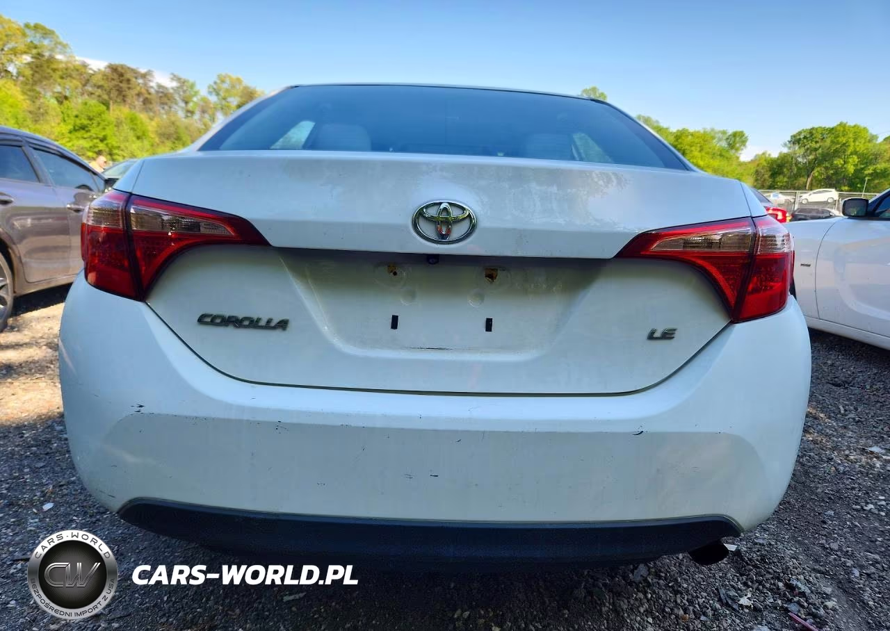 2017 Toyota Corolla Le VIN:2T1BURHE6HC776412 - 6