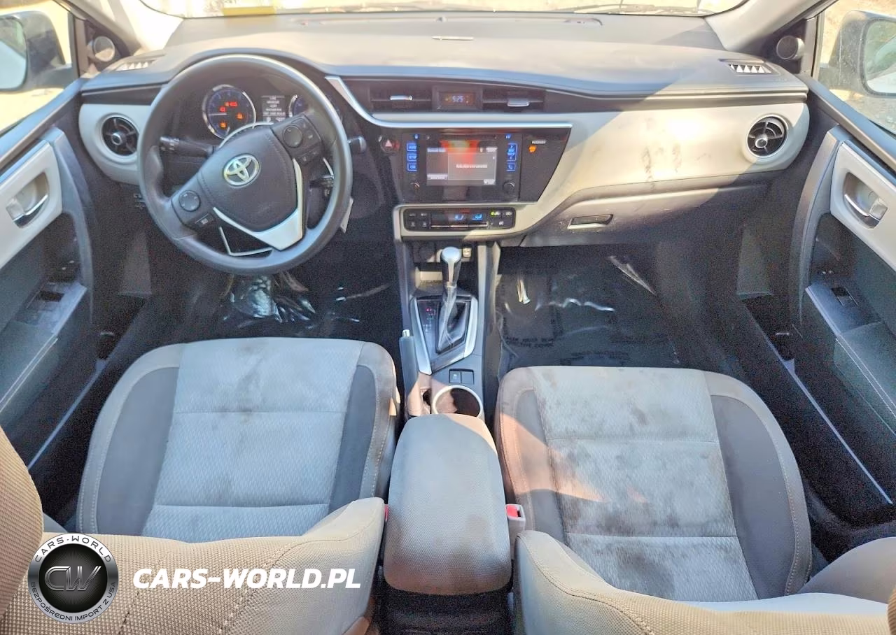 2017 Toyota Corolla Le VIN:2T1BURHE6HC776412 - 8