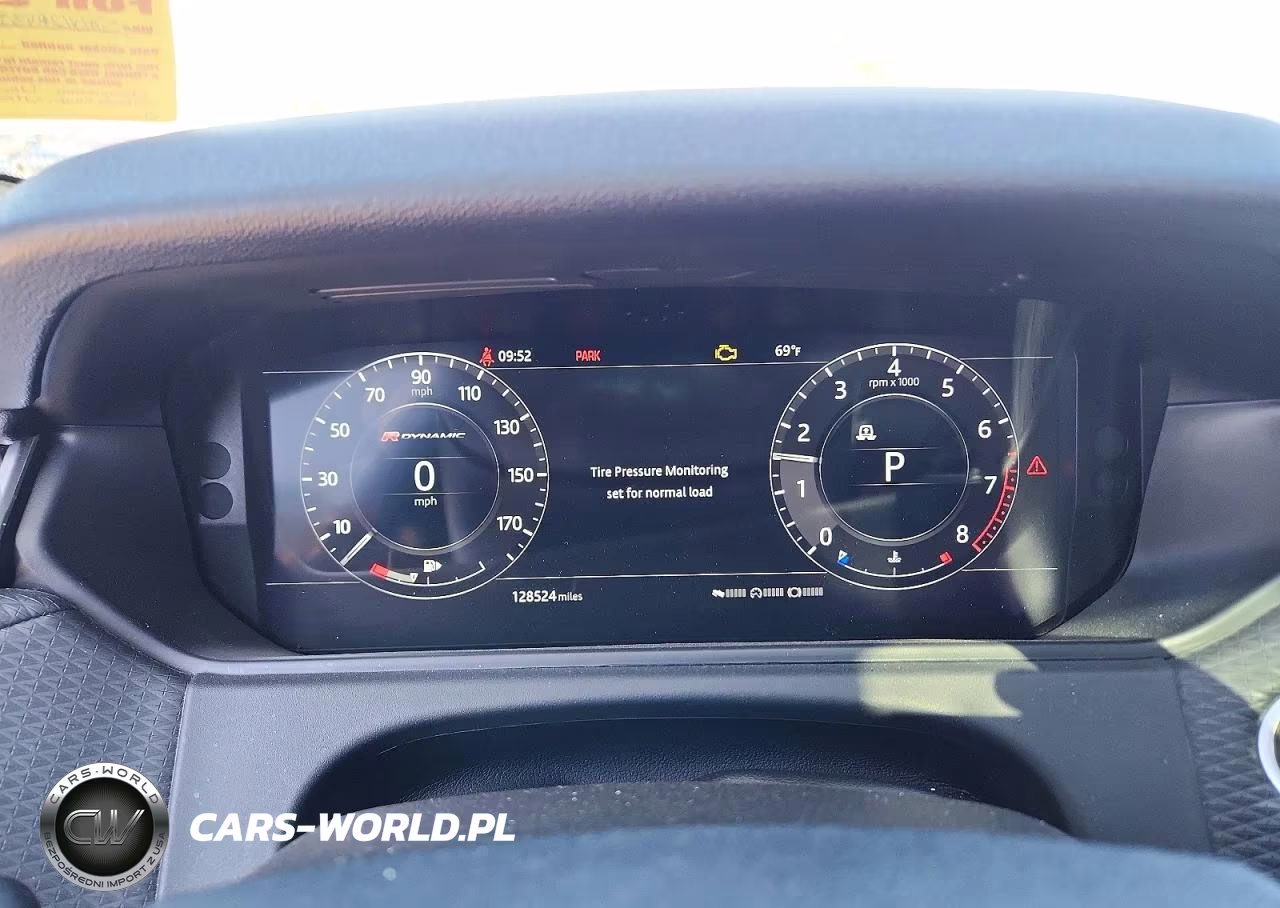 2018 Land Rover Range Rover Velar R-Dynamic Se VIN:SALYL2RV3JA750310 - 9