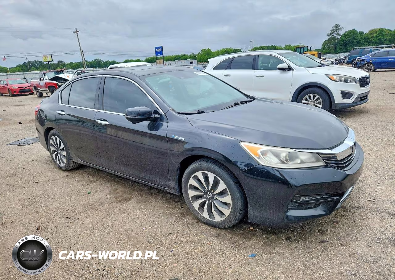 2017 Honda Accord Hybrid Exl VIN:JHMCR6F59HC012083 - 4