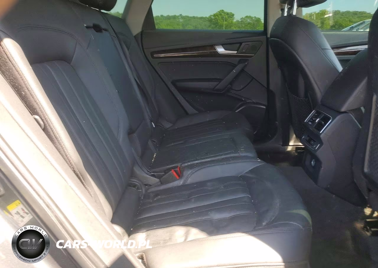 2018 Audi Q5 Premium VIN:WA1ANAFY6J2022707 - 10