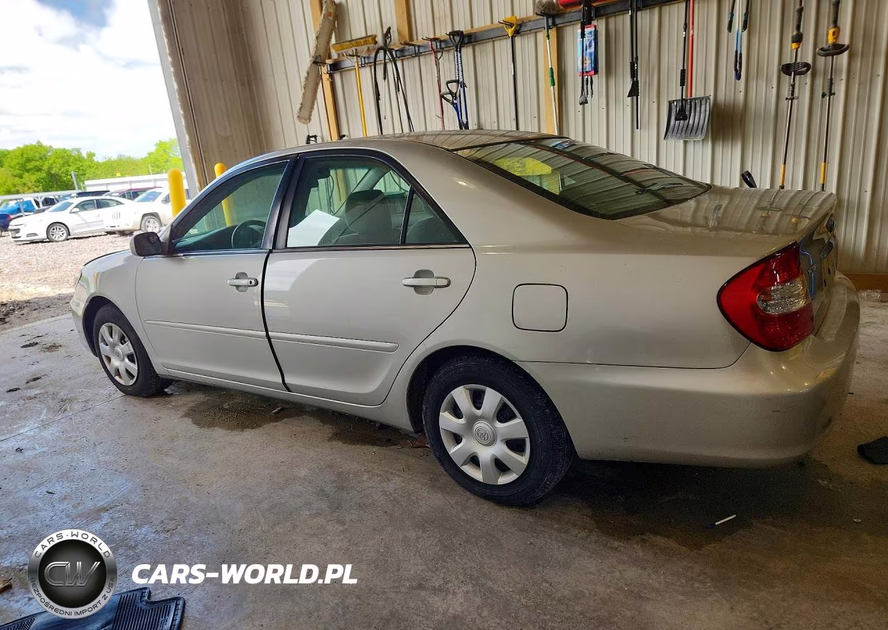 2003 Toyota Camry Le VIN:4T1BE32K83U241212 - 2