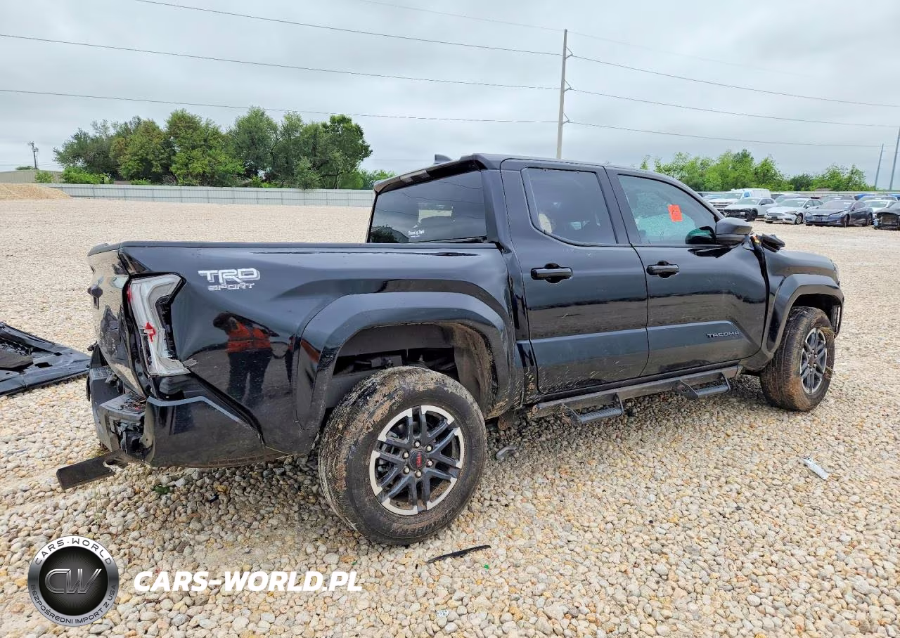 2025 Toyota Tacoma Trd Sport VIN:3TMKB5FN3SM039989 - 3