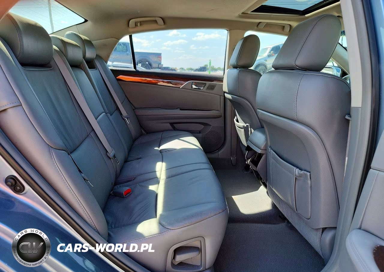 2010 Toyota Avalon Xls VIN:4T1BK3DB5AU352934 - 10