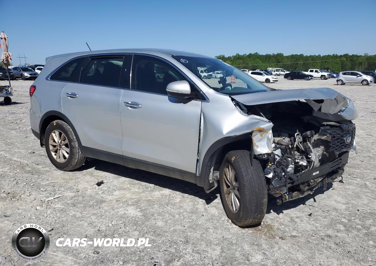2019 Kia Sorento L VIN:5XYPG4A37KG530800 - 4