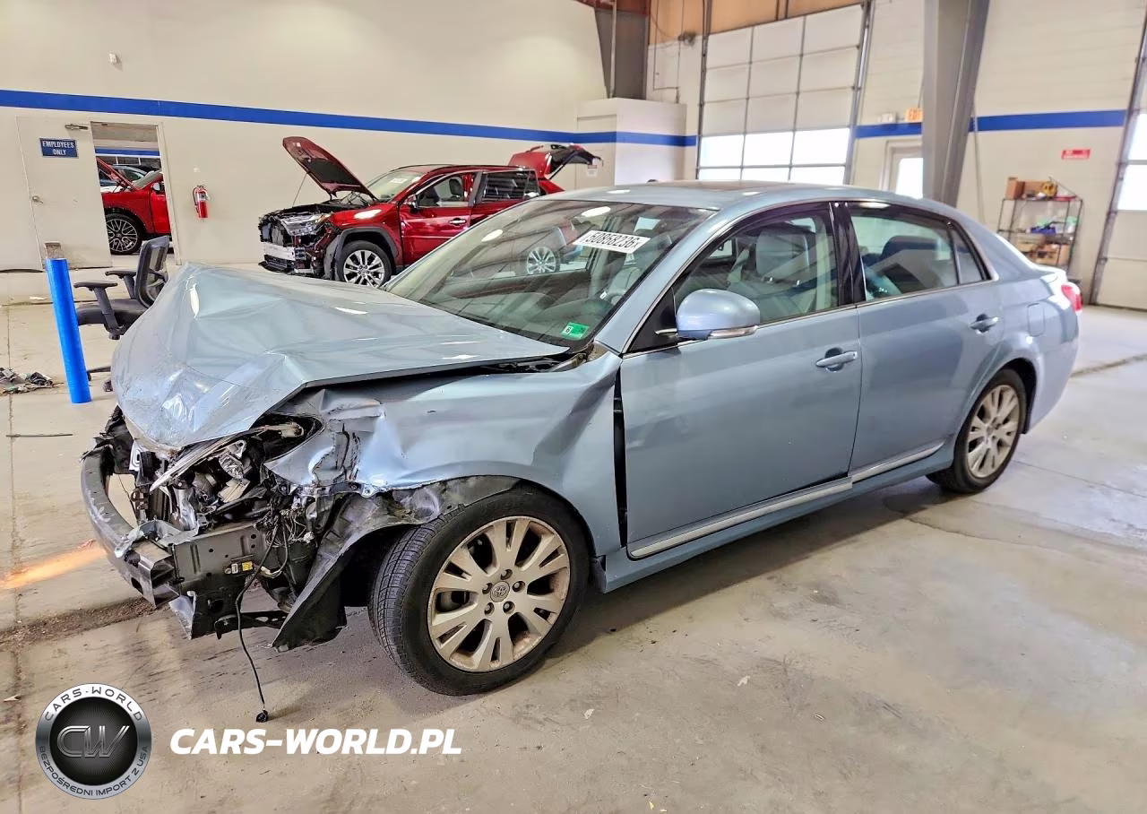 2011 Toyota Avalon Base