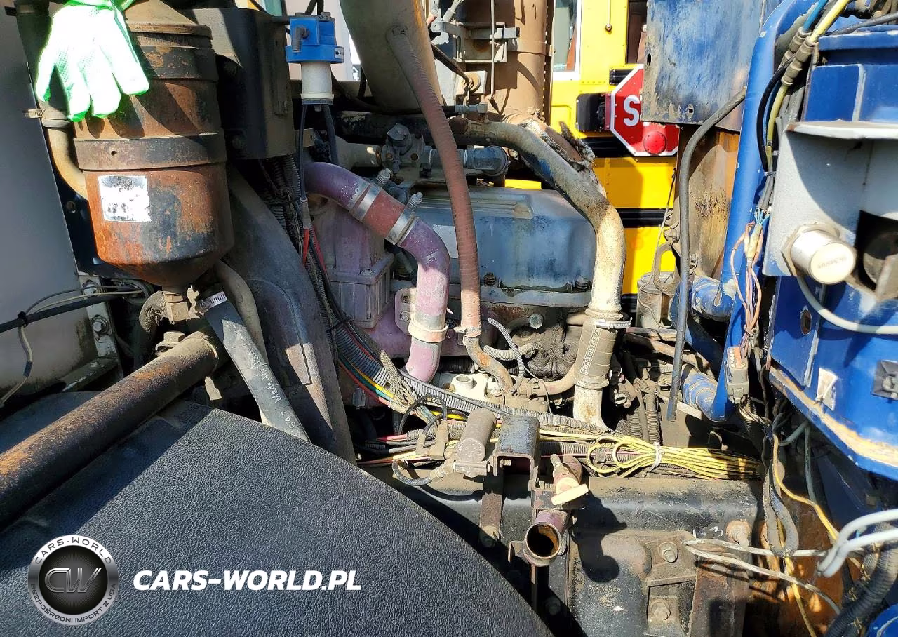 2009 Mack Leu600 Refuse Truck VIN:1M2AU02CX9M002808 - 7