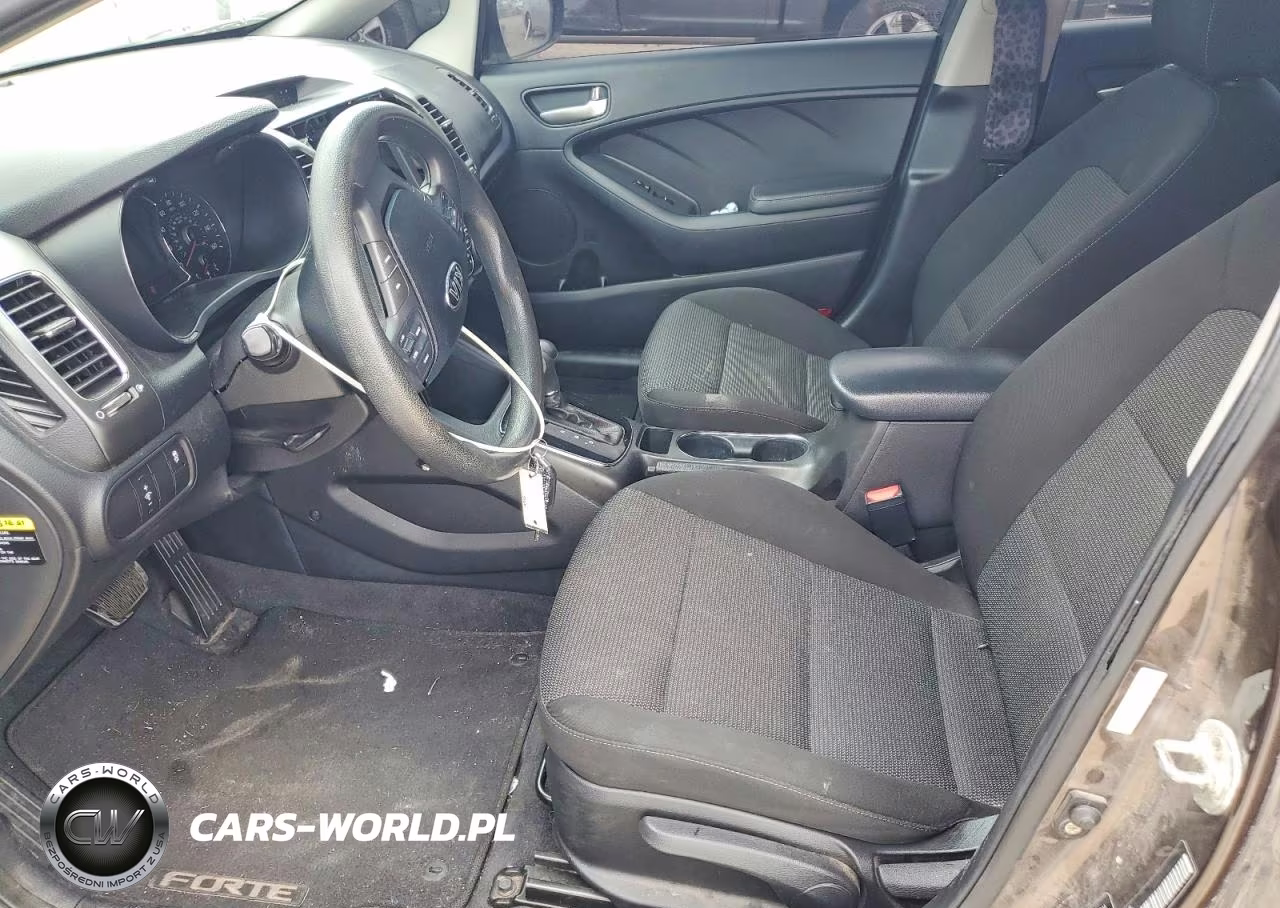 2018 Kia Forte Lx VIN:3KPFK4A70JE199115 - 7