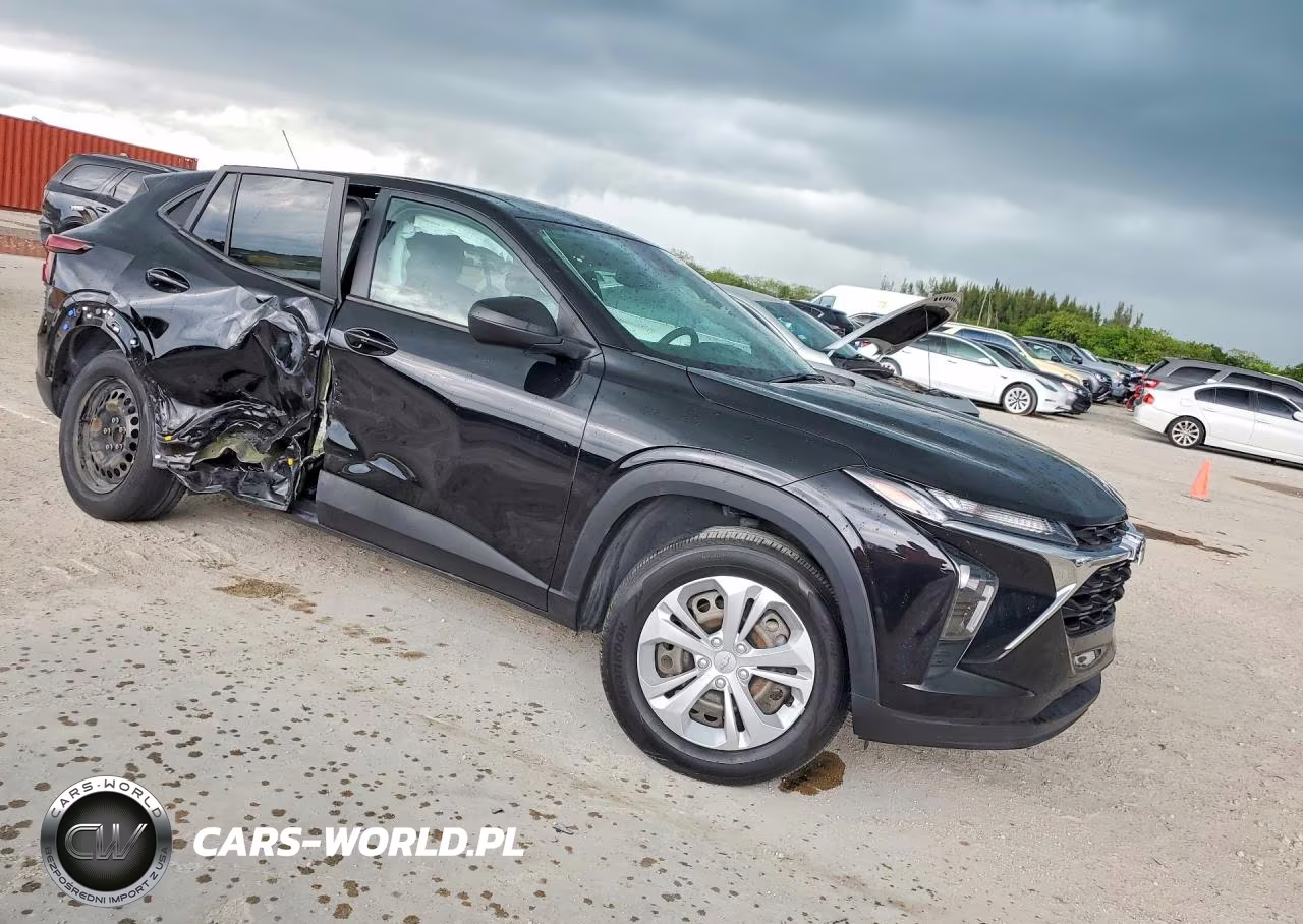 2024 Chevrolet Trax Ls VIN:KL77LFE21RC118313 - 4
