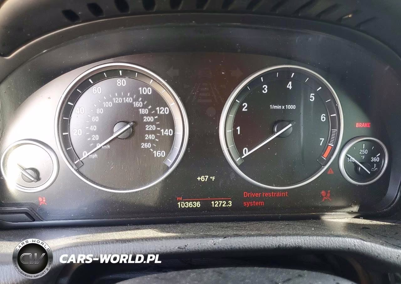 2017 BMW X3 xDrive28I VIN:5UXWX9C57H0T01084 - 9