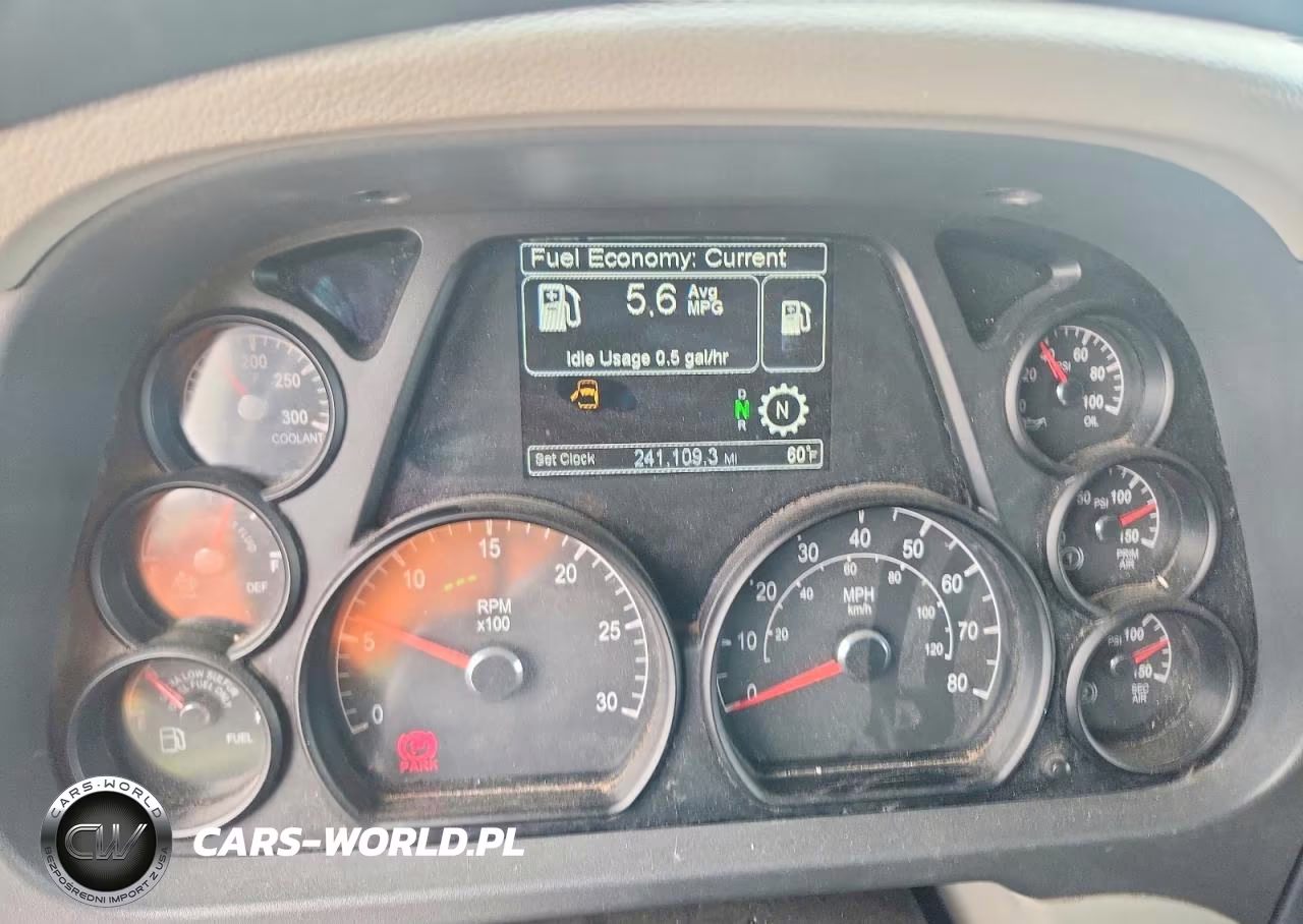 2019 Peterbilt 579 Semi Truck VIN:1XPBDP9X9KD601245 - 8