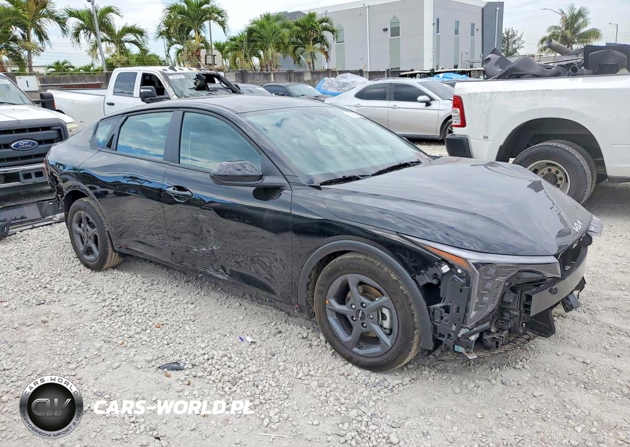 2026 Kia K4 Lxs VIN:3KPFT4DE8TE273746 - 4