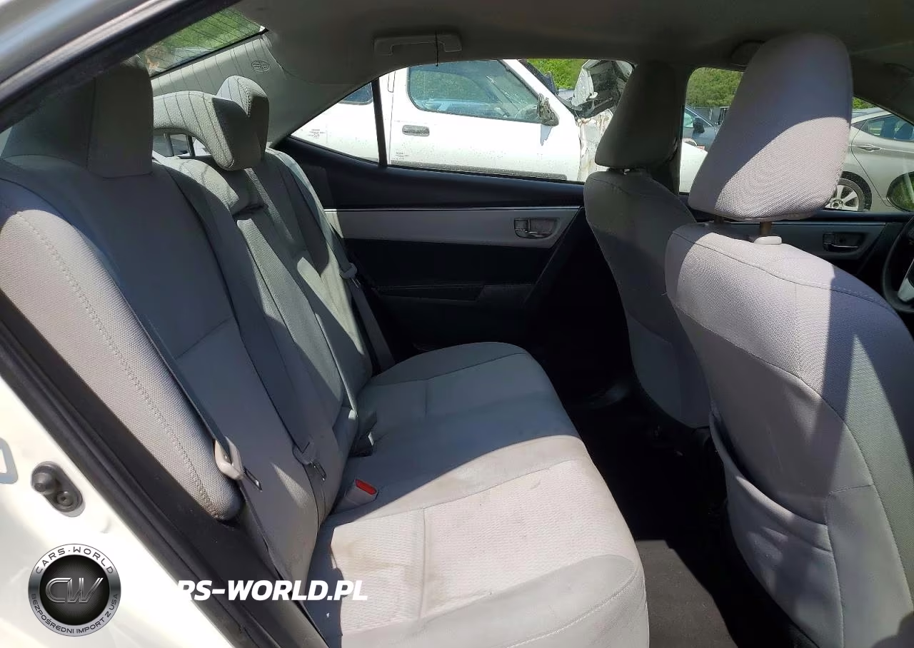 2015 Toyota Corolla Le VIN:2T1BURHE8FC238811 - 10