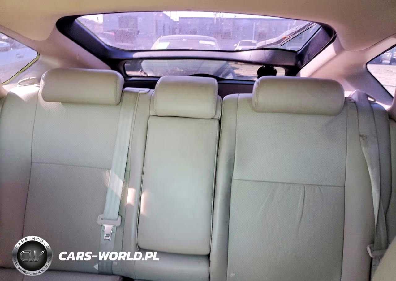 2008 Toyota Prius Touring VIN:JTDKB20U087729944 - 10