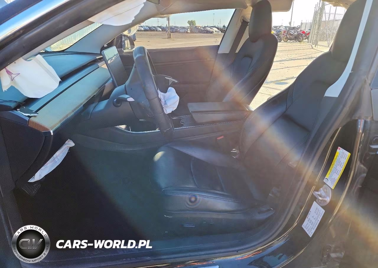 2019 Tesla Model 3 VIN:5YJ3E1EB4KF451368 - 7