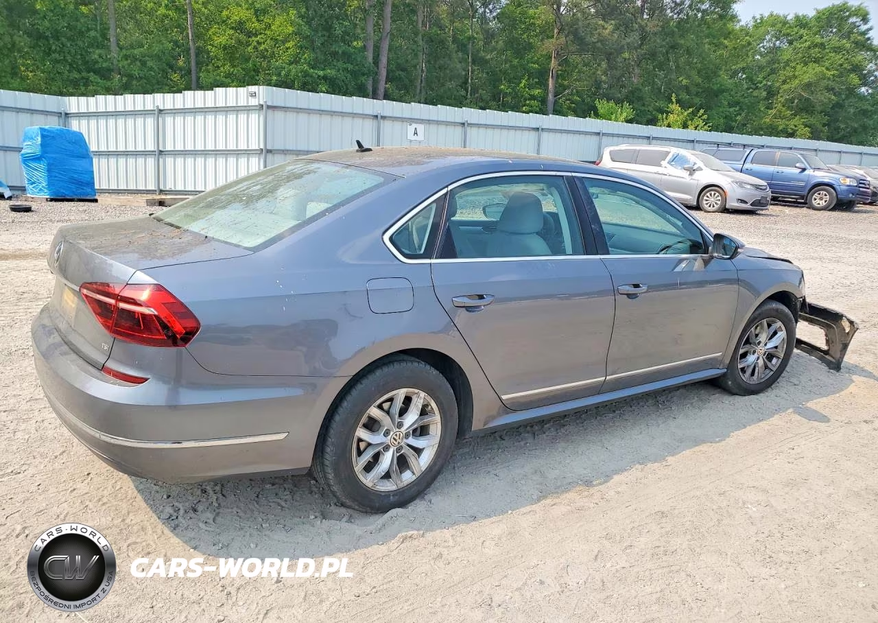 2017 Volkswagen Passat S VIN:1VWAT7A36HC064757 - 3