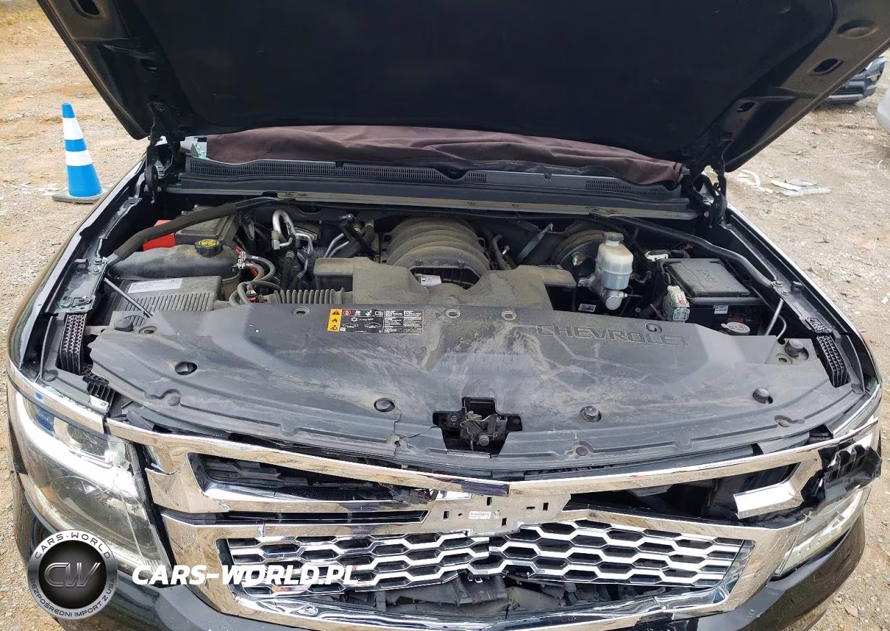 2018 Chevrolet Suburban K1500 Lt VIN:1GNSKHKC4JR375273 - 12