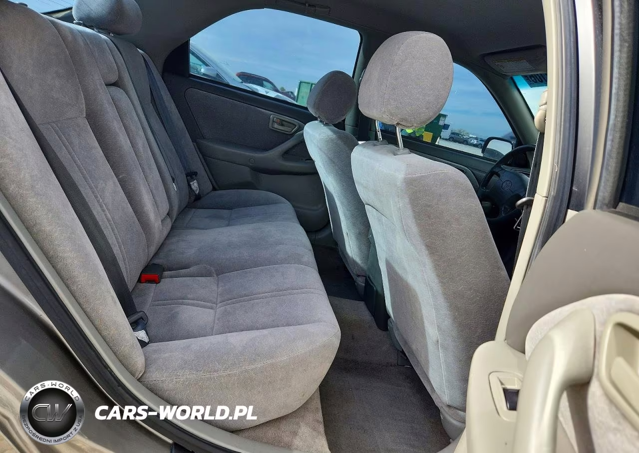 1998 Toyota Camry Le V6 VIN:4T1BF28KXWU062172 - 10