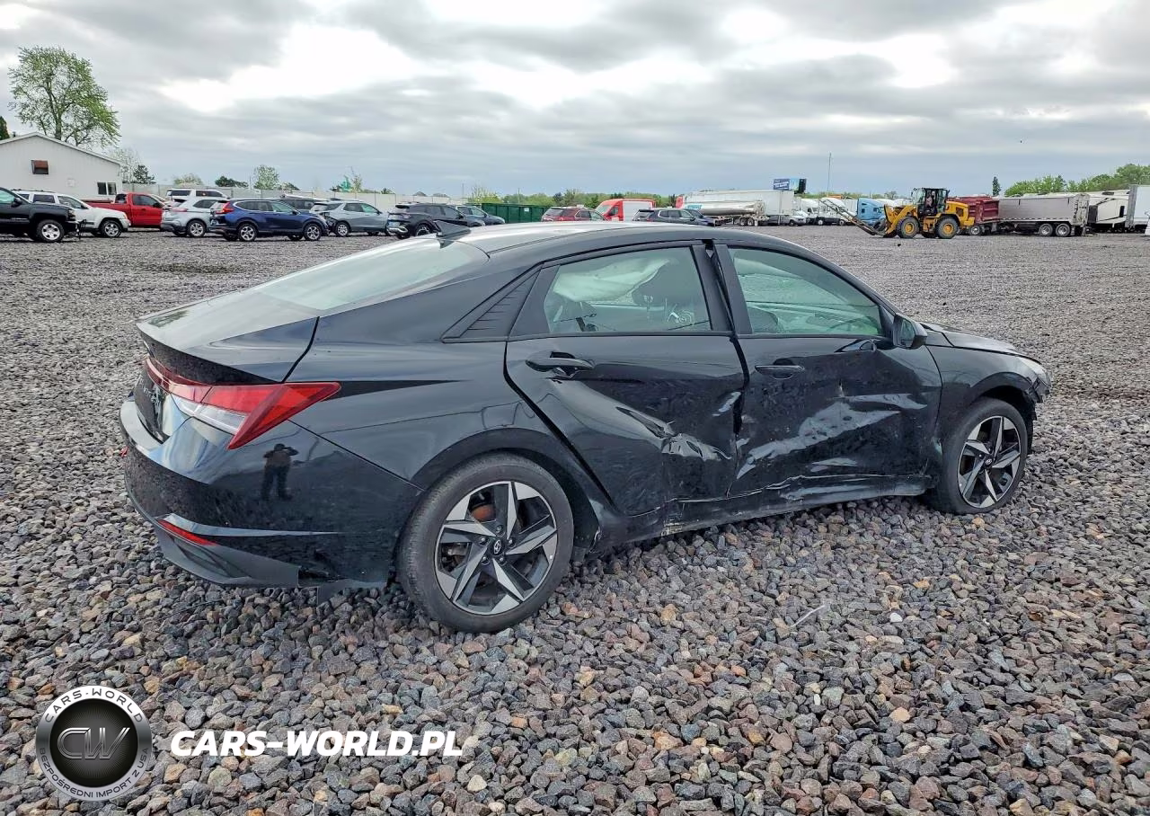 2023 Hyundai Elantra Sel VIN:KMHLS4AG7PU606775 - 3