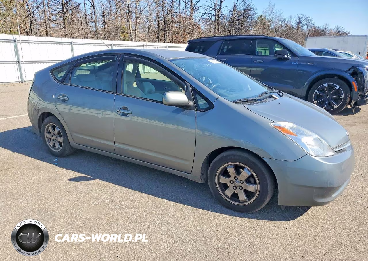 2004 Toyota Prius Base VIN:JTDKB20U240062510 - 4