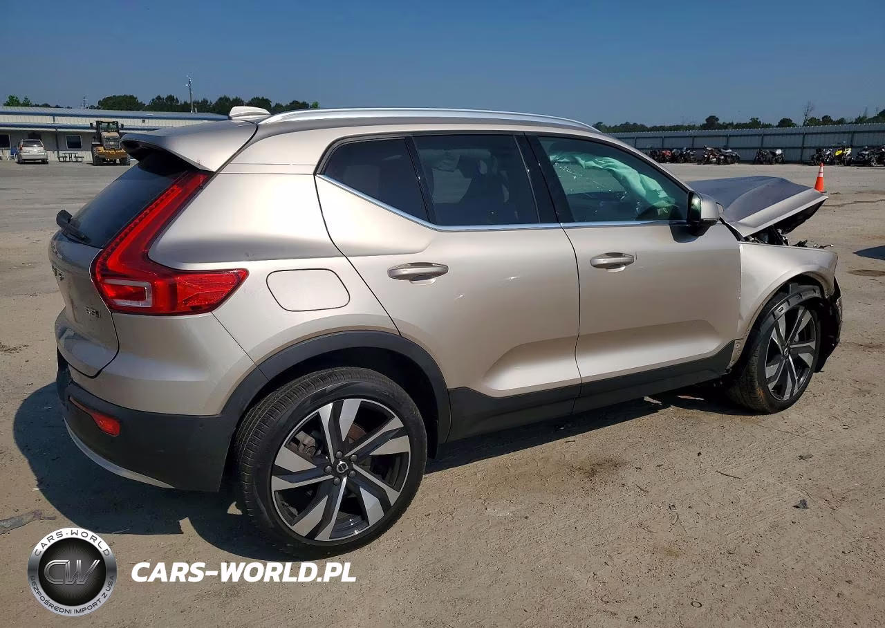 2023 Volvo Xc40 Plus VIN:YV4L12UN7P2072062 - 3