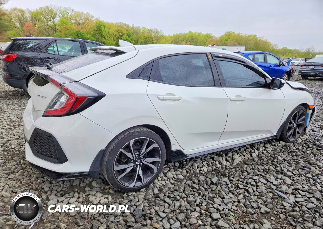2018 Honda Civic Sport VIN:SHHFK7H49JU429904 - 3