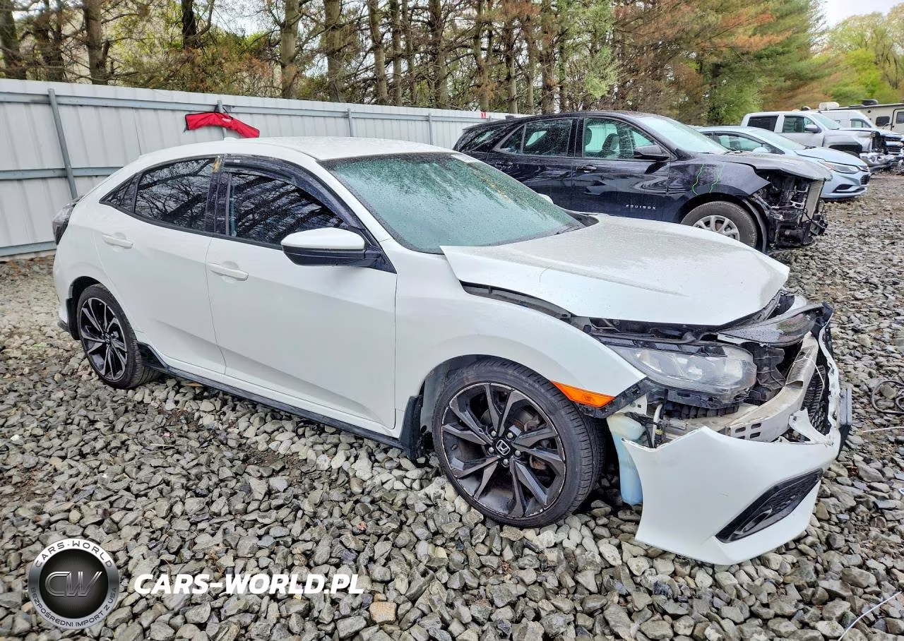 2018 Honda Civic Sport VIN:SHHFK7H49JU429904 - 4