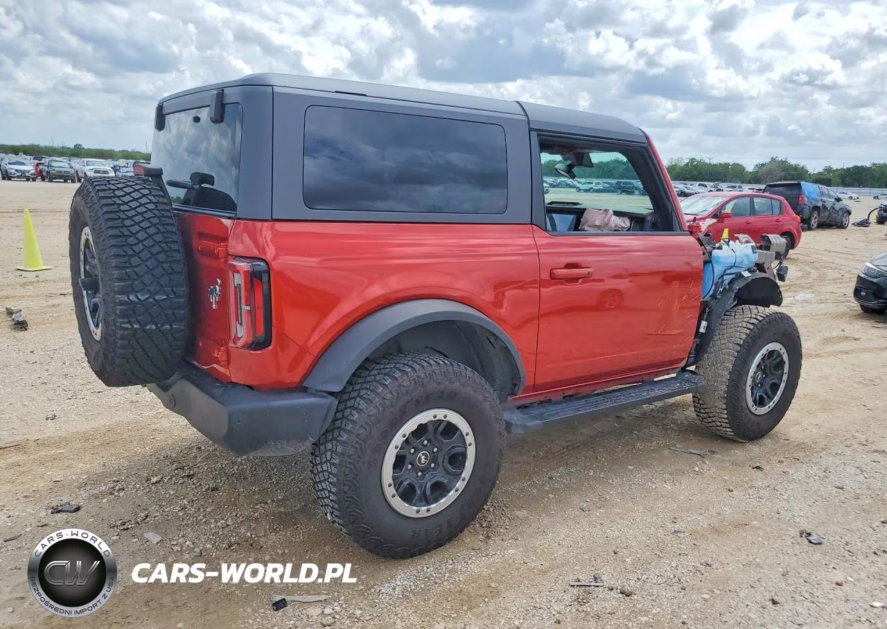 2023 Ford Bronco Base VIN:1FMDE5CP5PLB84249 - 3