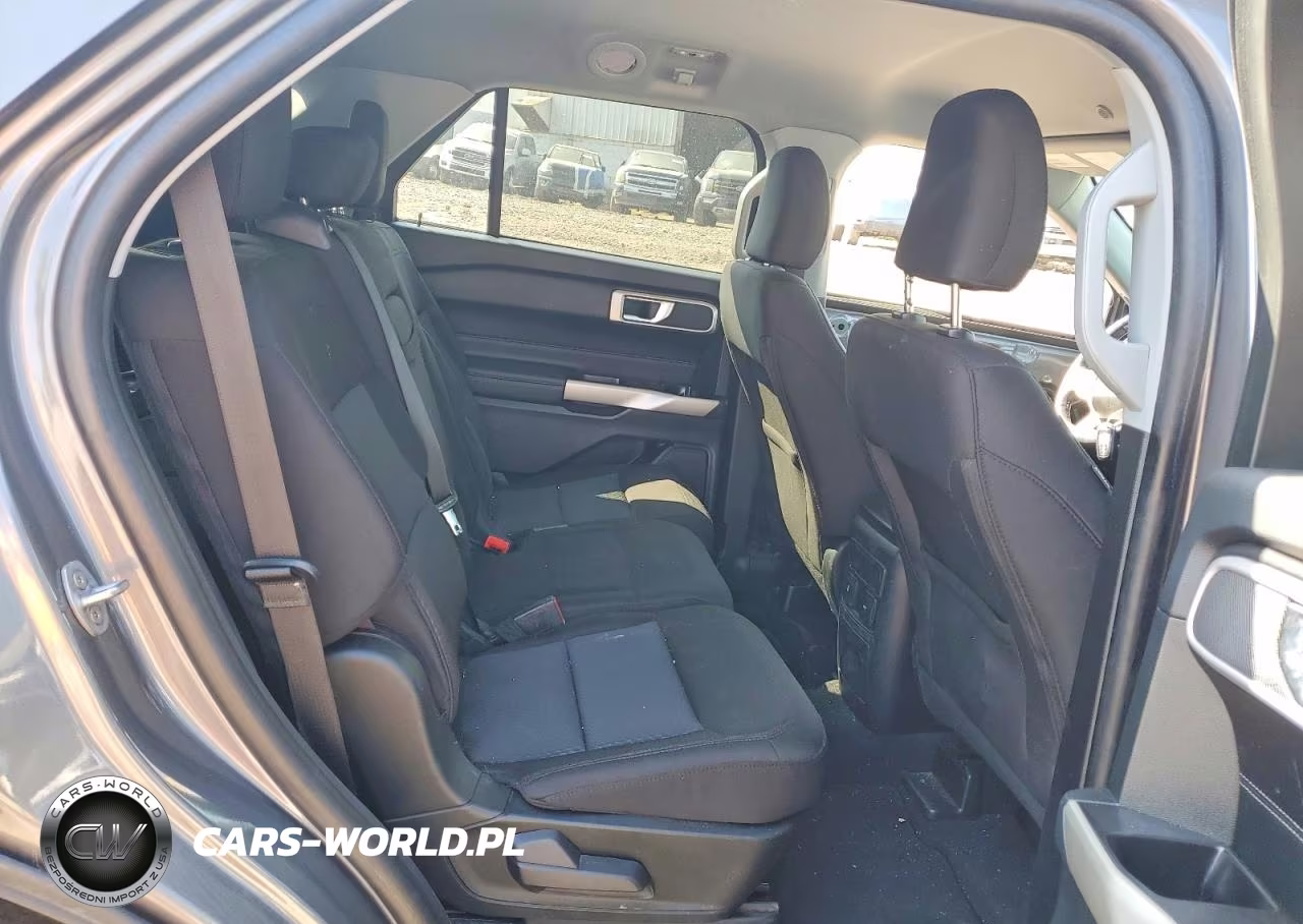 2022 Ford Explorer Xlt VIN:1FMSK8DH2NGB08888 - 11