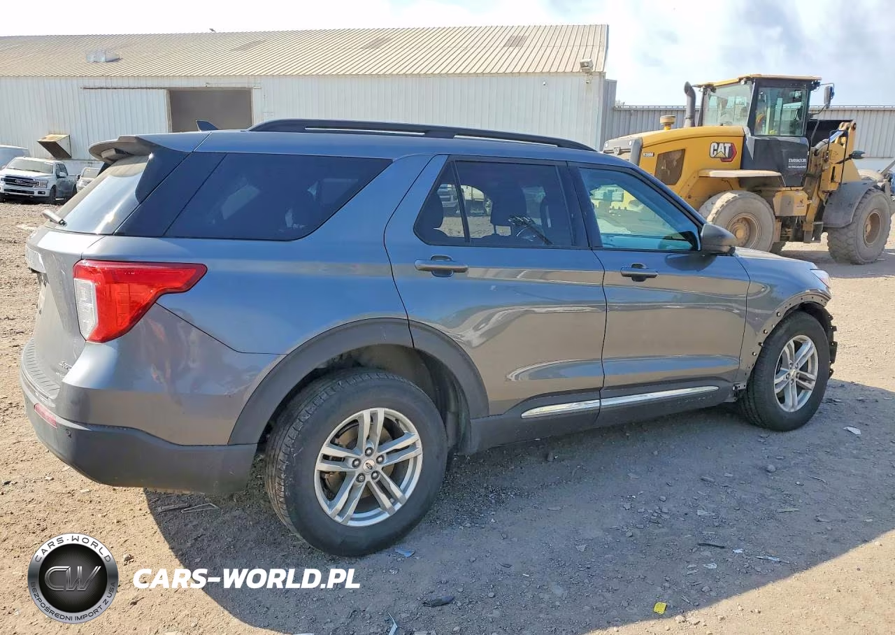 2022 Ford Explorer Xlt VIN:1FMSK8DH2NGB08888 - 3