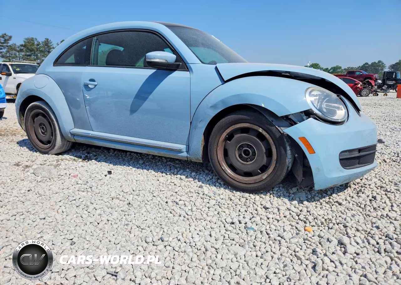 2012 Volkswagen Beetle VIN:3VWJP7AT8CM612849 - 4