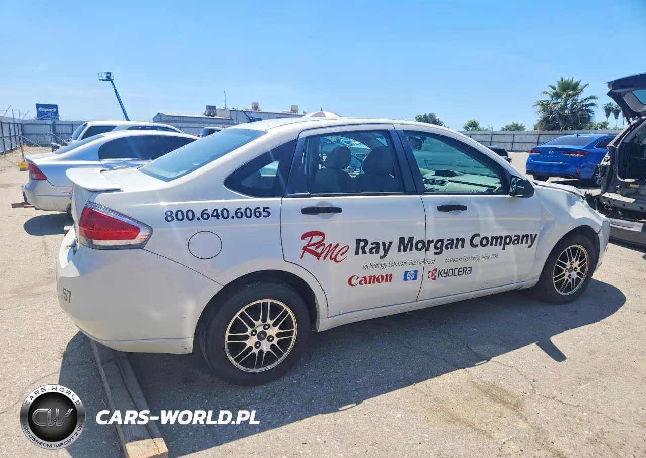 2010 Ford Focus Se VIN:1FAHP3FN1AW130442 - 3