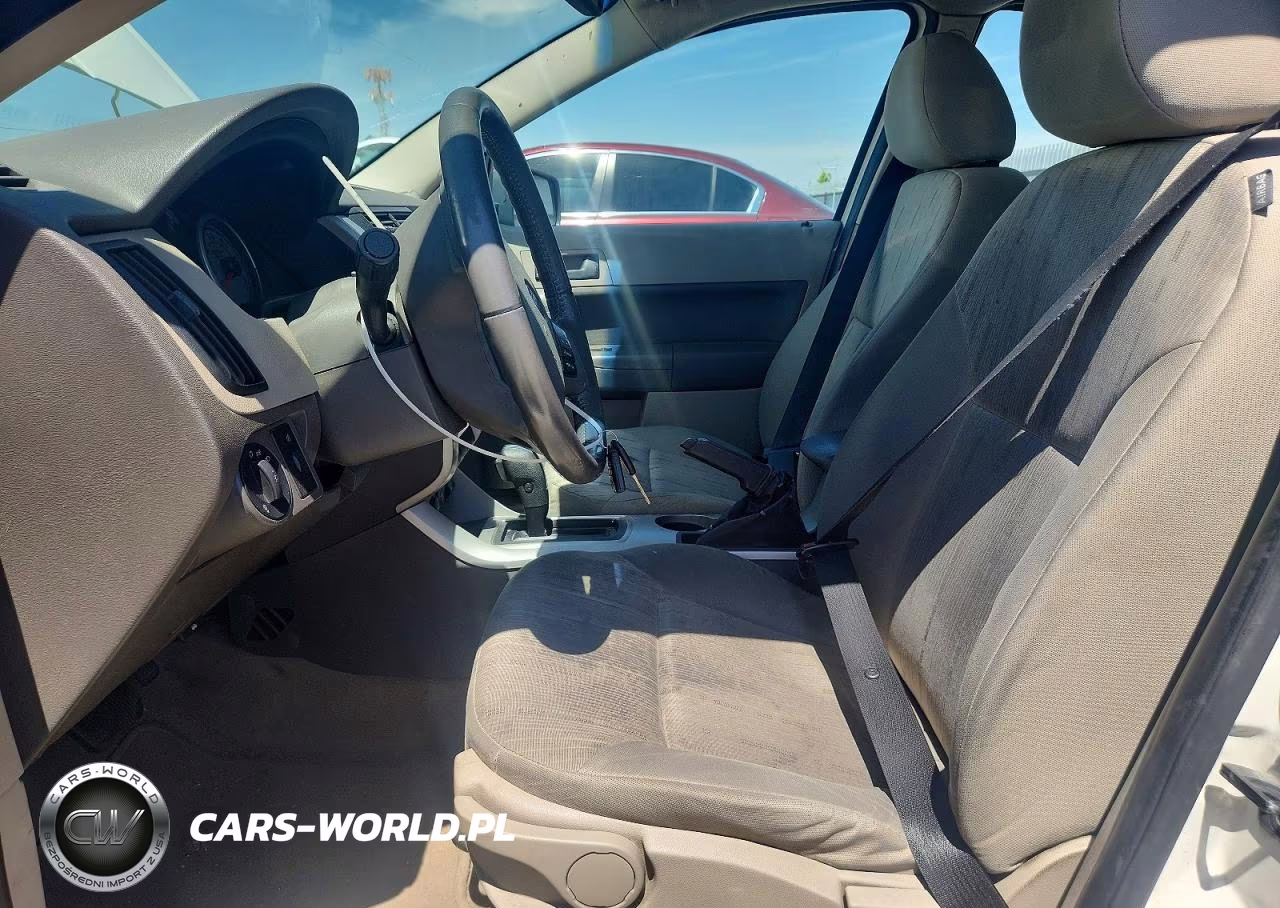 2010 Ford Focus Se VIN:1FAHP3FN1AW130442 - 7