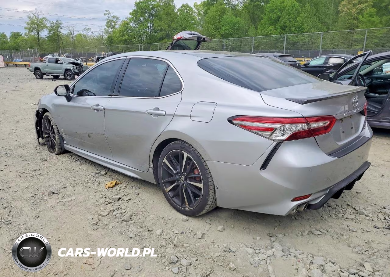 2018 Toyota Camry Xse VIN:4T1B61HK1JU139420 - 2