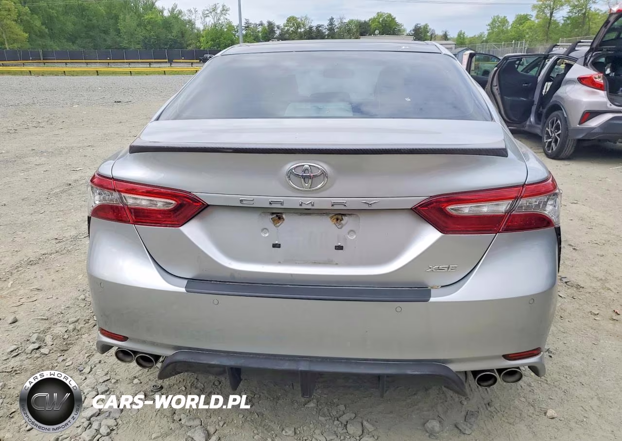 2018 Toyota Camry Xse VIN:4T1B61HK1JU139420 - 6