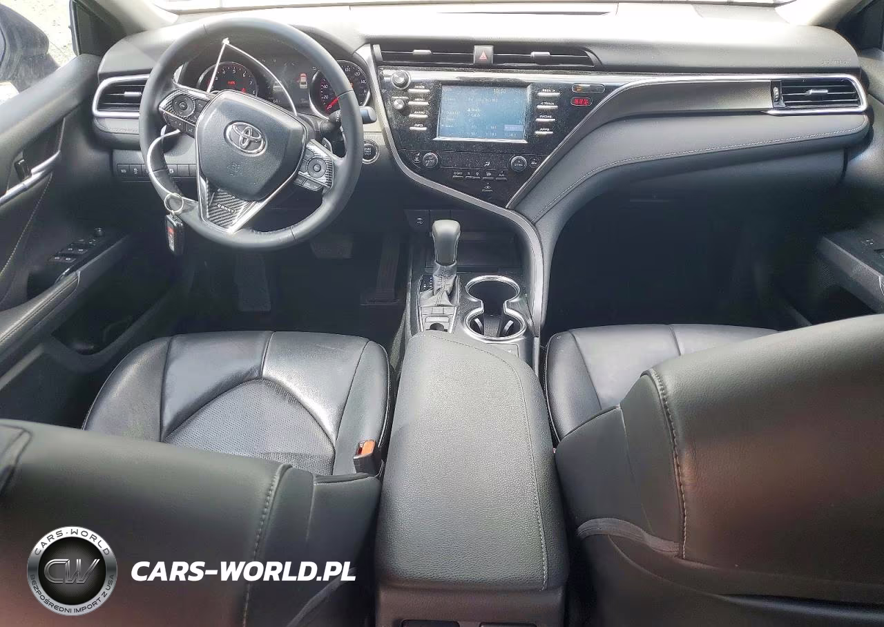 2018 Toyota Camry Xse VIN:4T1B61HK1JU139420 - 8