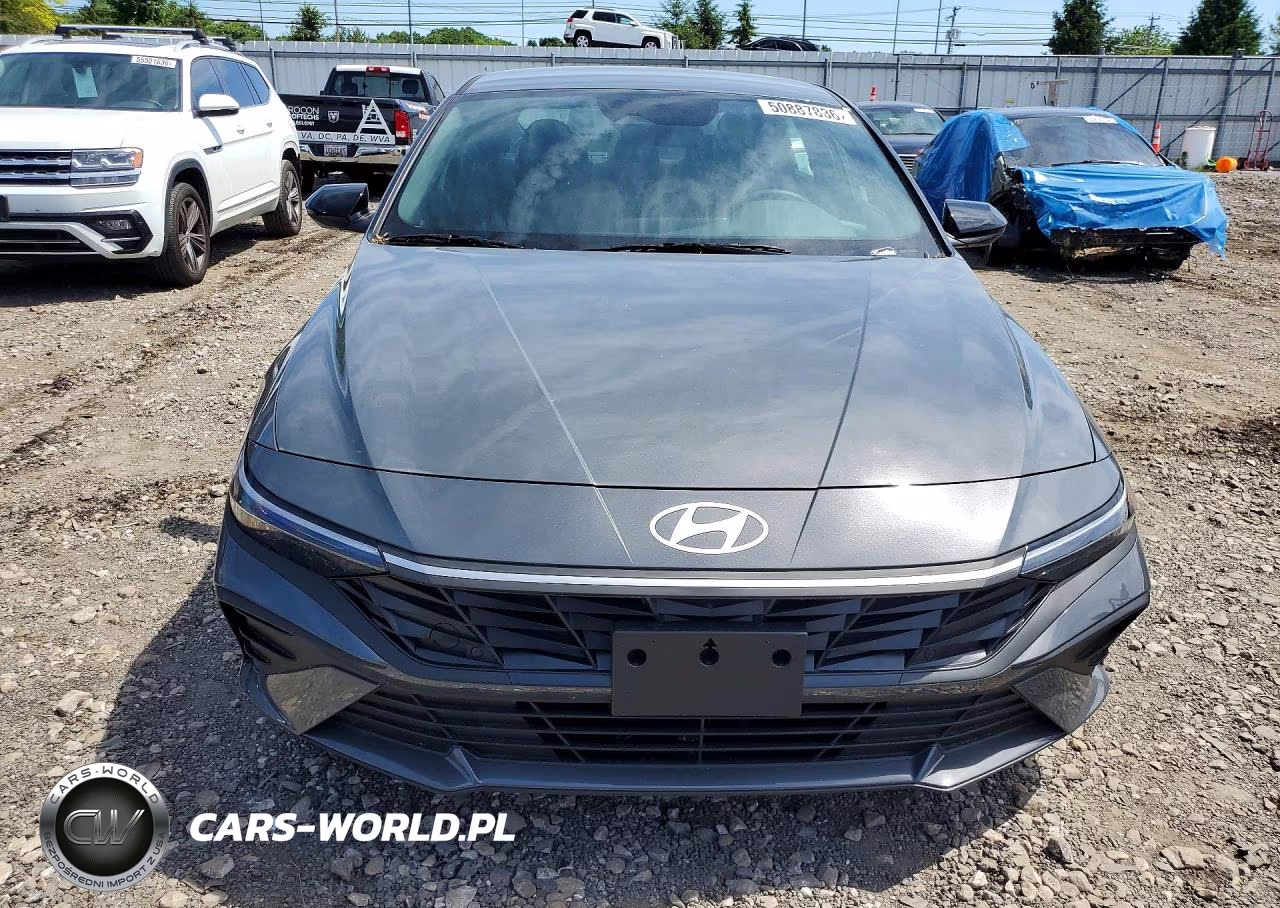 2025 Hyundai Elantra Sel Sport VIN:KMHLM4DG2SU043682 - 5