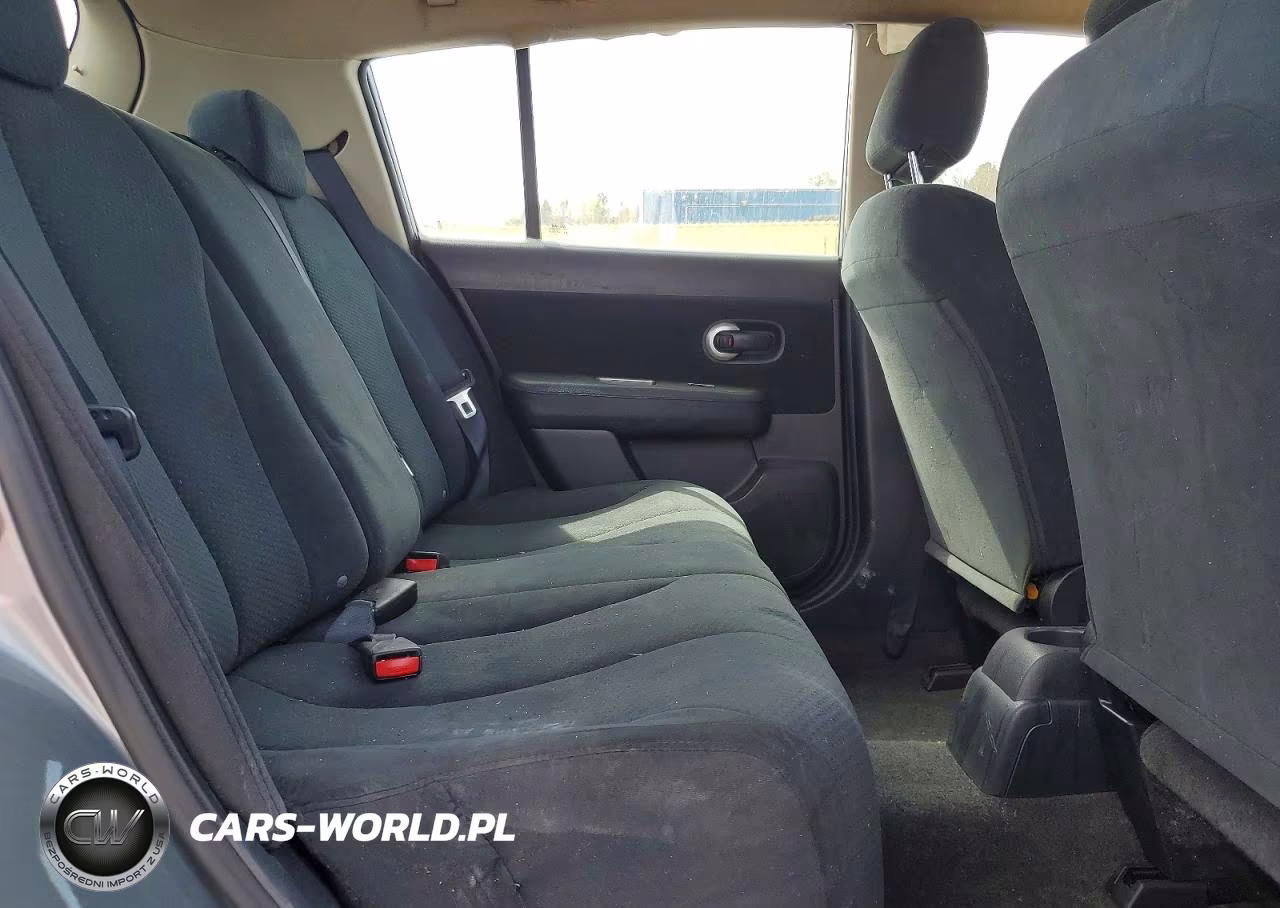 2010 Nissan Versa 1.8 S VIN:3N1BC1CP7AL415192 - 10