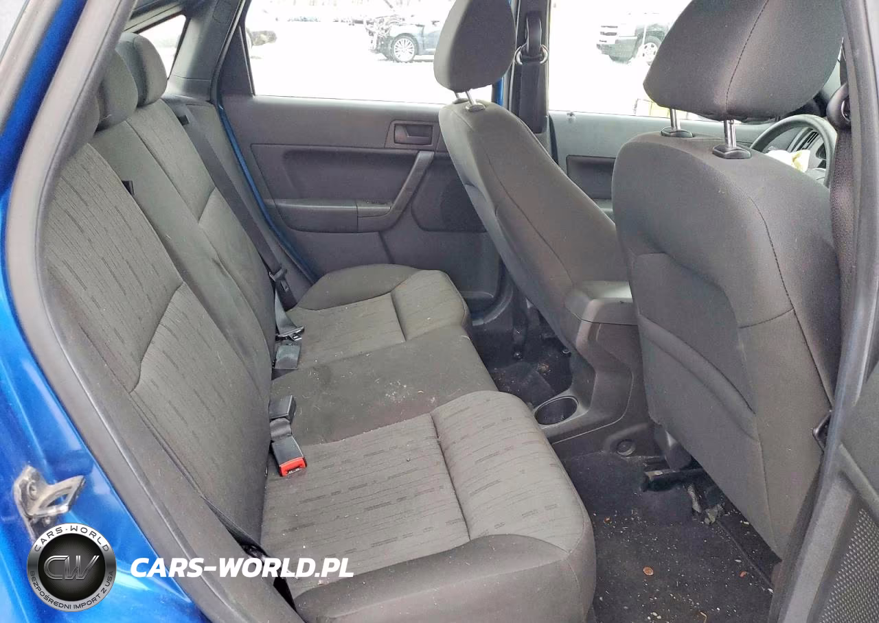 2010 Ford Focus Se VIN:1FAHP3FN9AW144315 - 10