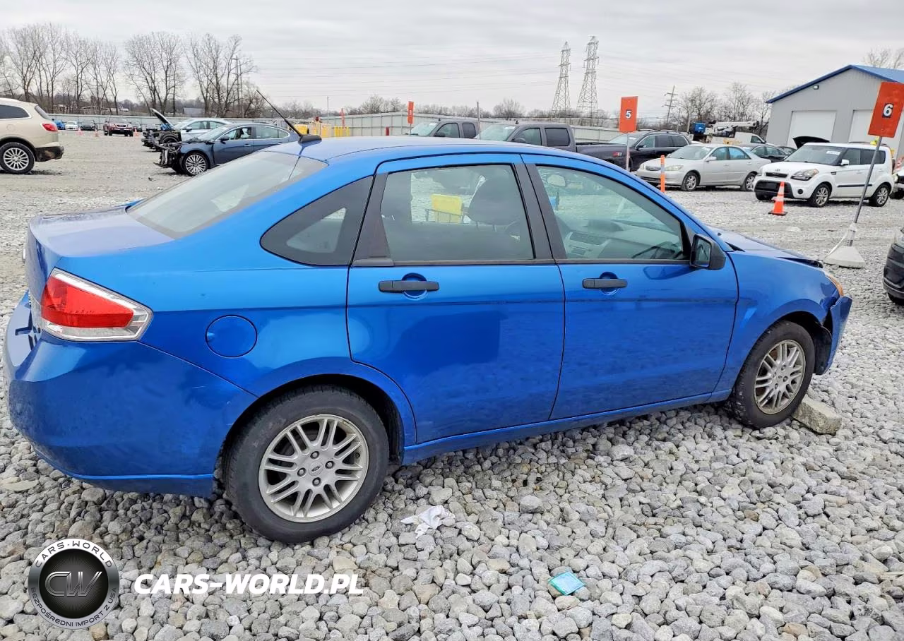 2010 Ford Focus Se VIN:1FAHP3FN9AW144315 - 3