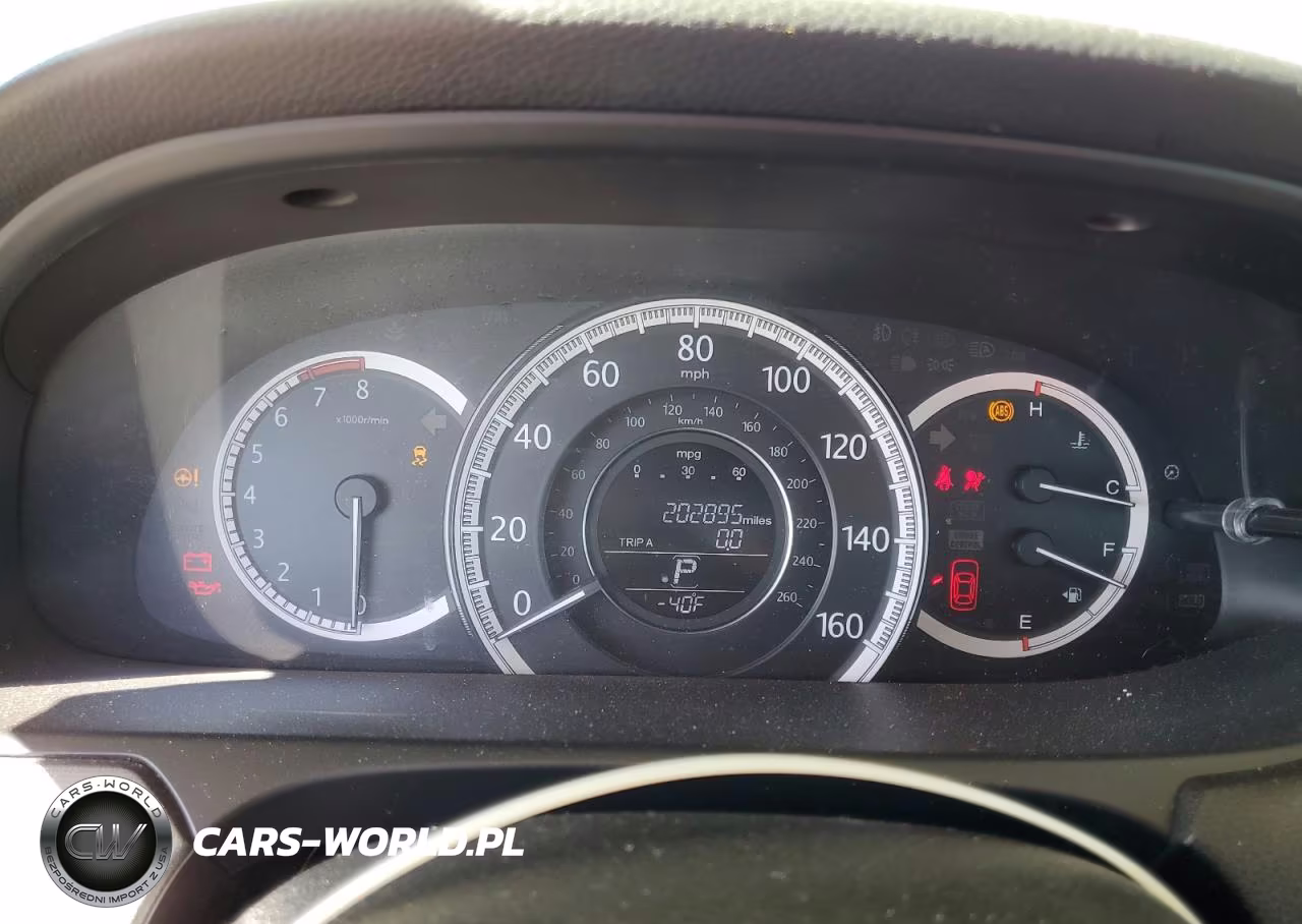 2015 Honda Accord Lx VIN:1HGCR2F30FA130946 - 9