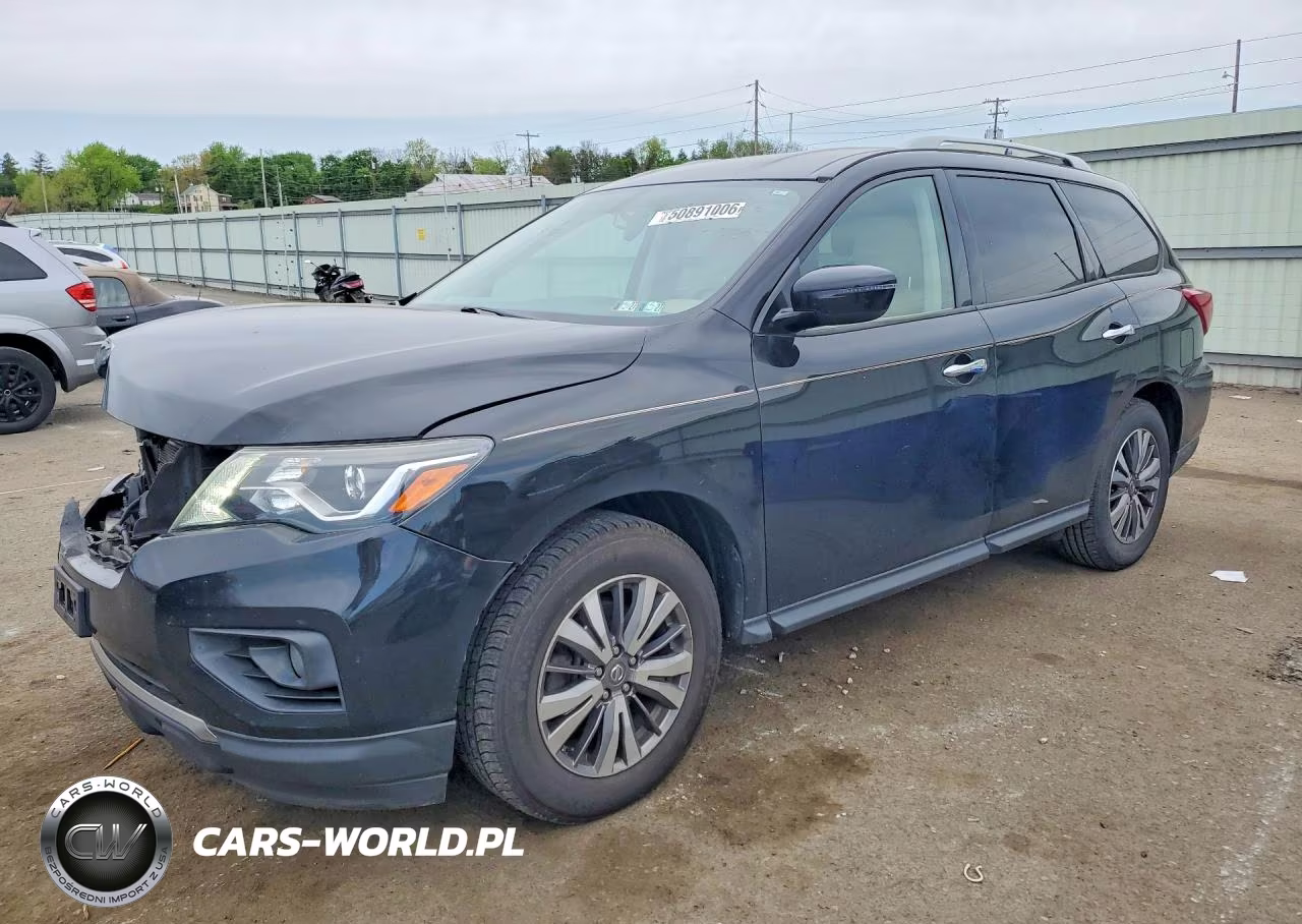 2018 Nissan Pathfinder Sv