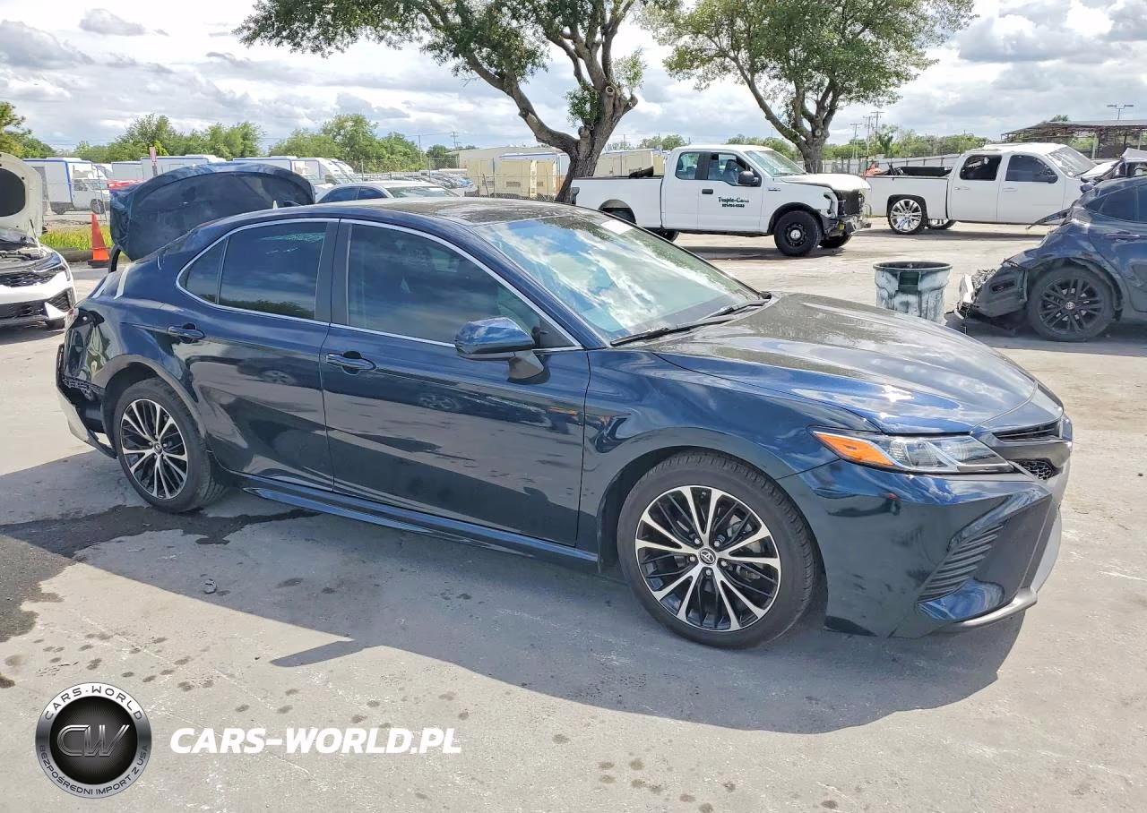 2019 Toyota Camry Se VIN:4T1B11HK1KU291777 - 4