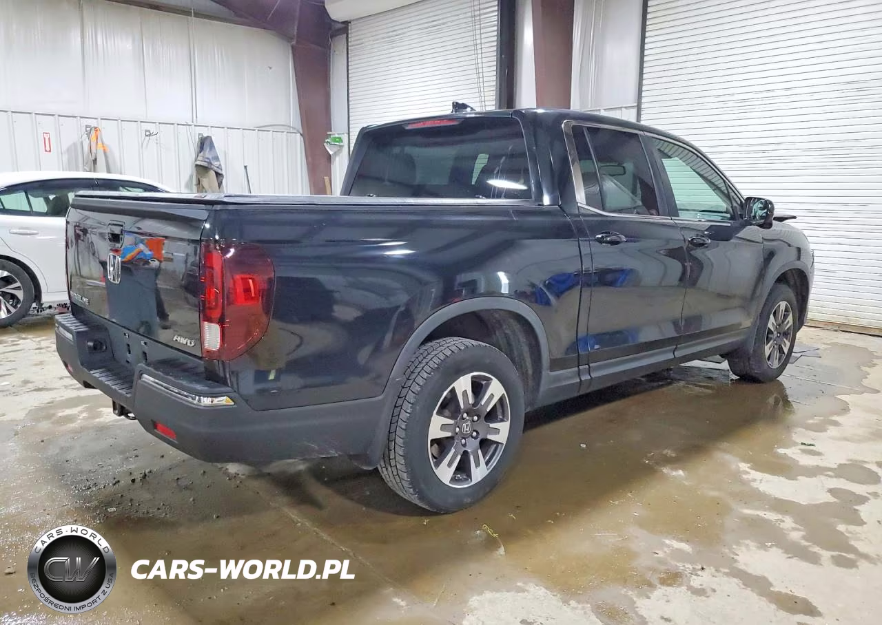 2018 Honda Ridgeline Rtl VIN:5FPYK3F69JB005122 - 3