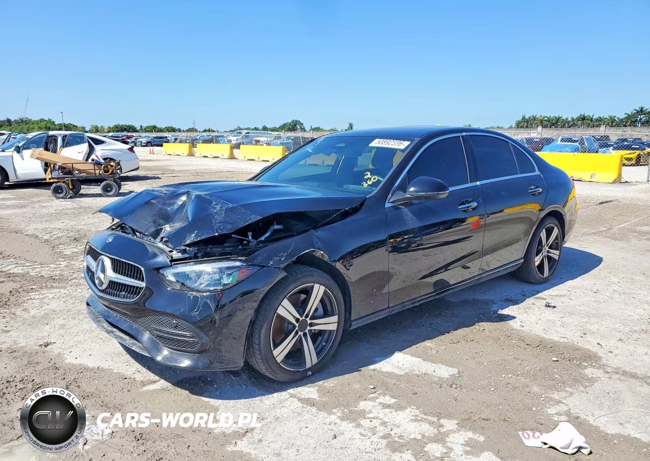 2024 Mercedes-Benz C 300 – zdjęcie 1 z 12