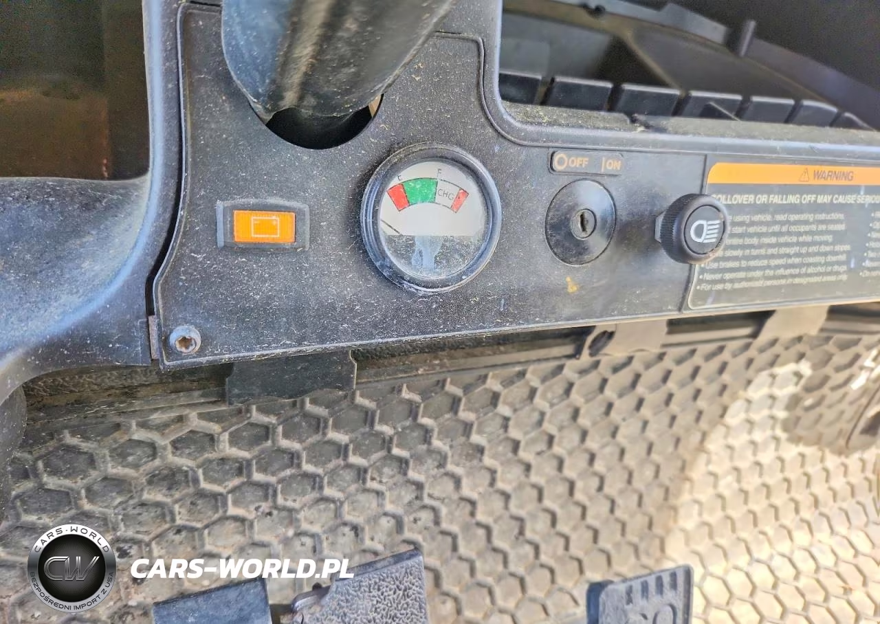 2010 Club Car Golf Cart VIN:PQ1006077598 - 8