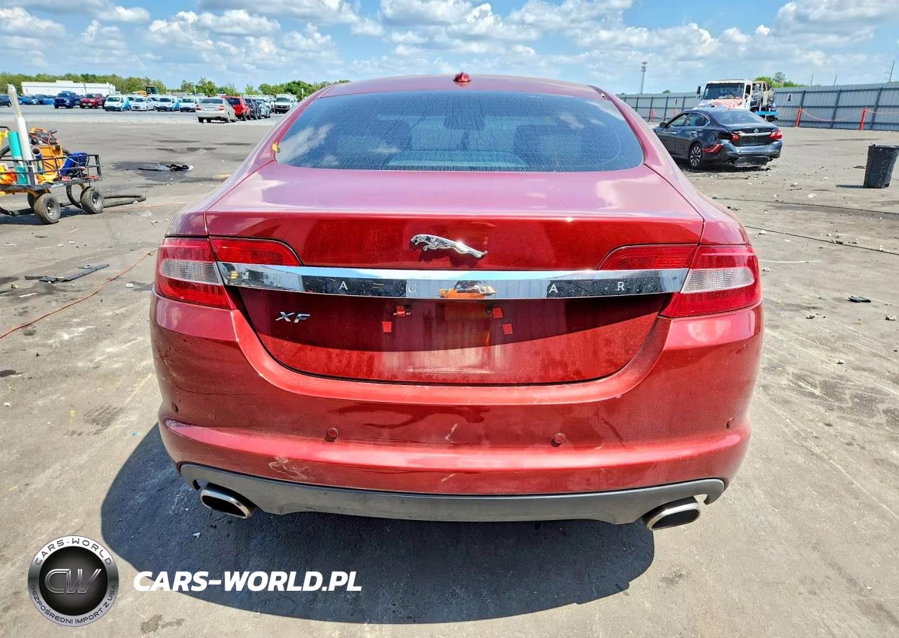 2010 Jaguar Xf Luxury VIN:SAJWA0FA5AHR57722 - 6